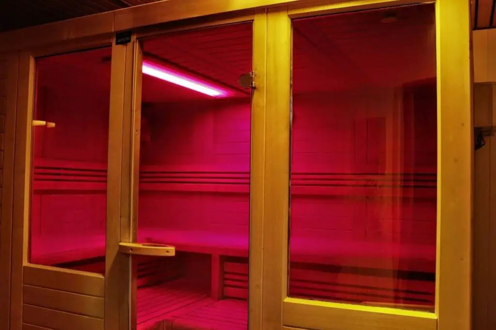sauna salin 1