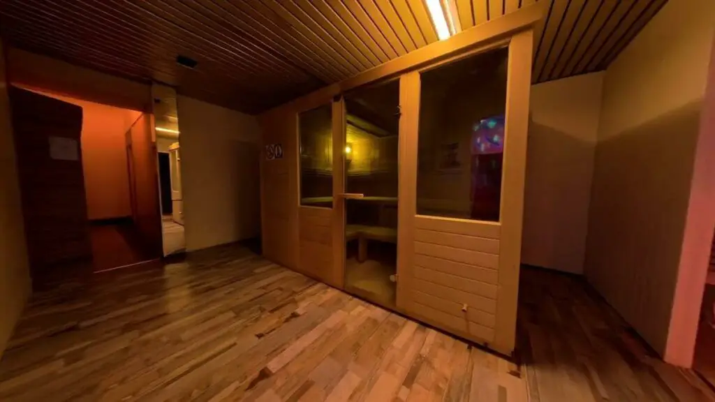 salón sauna 2