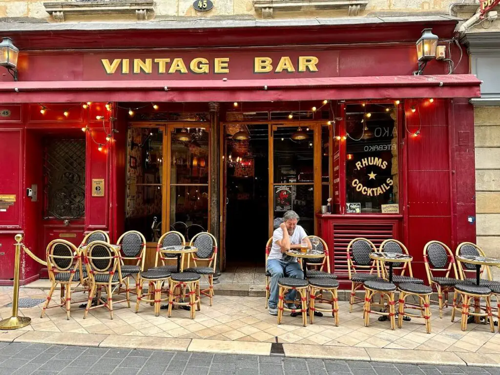 vintage bar